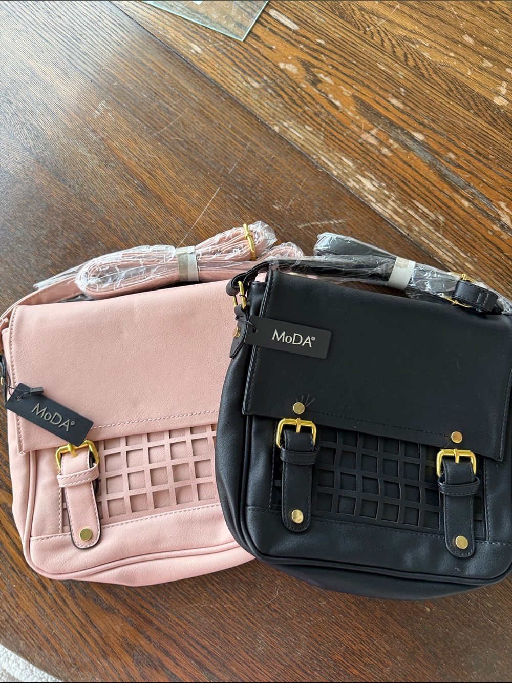 NWT Moda 10 x 10”  Crossbody Bag in Pink or Black